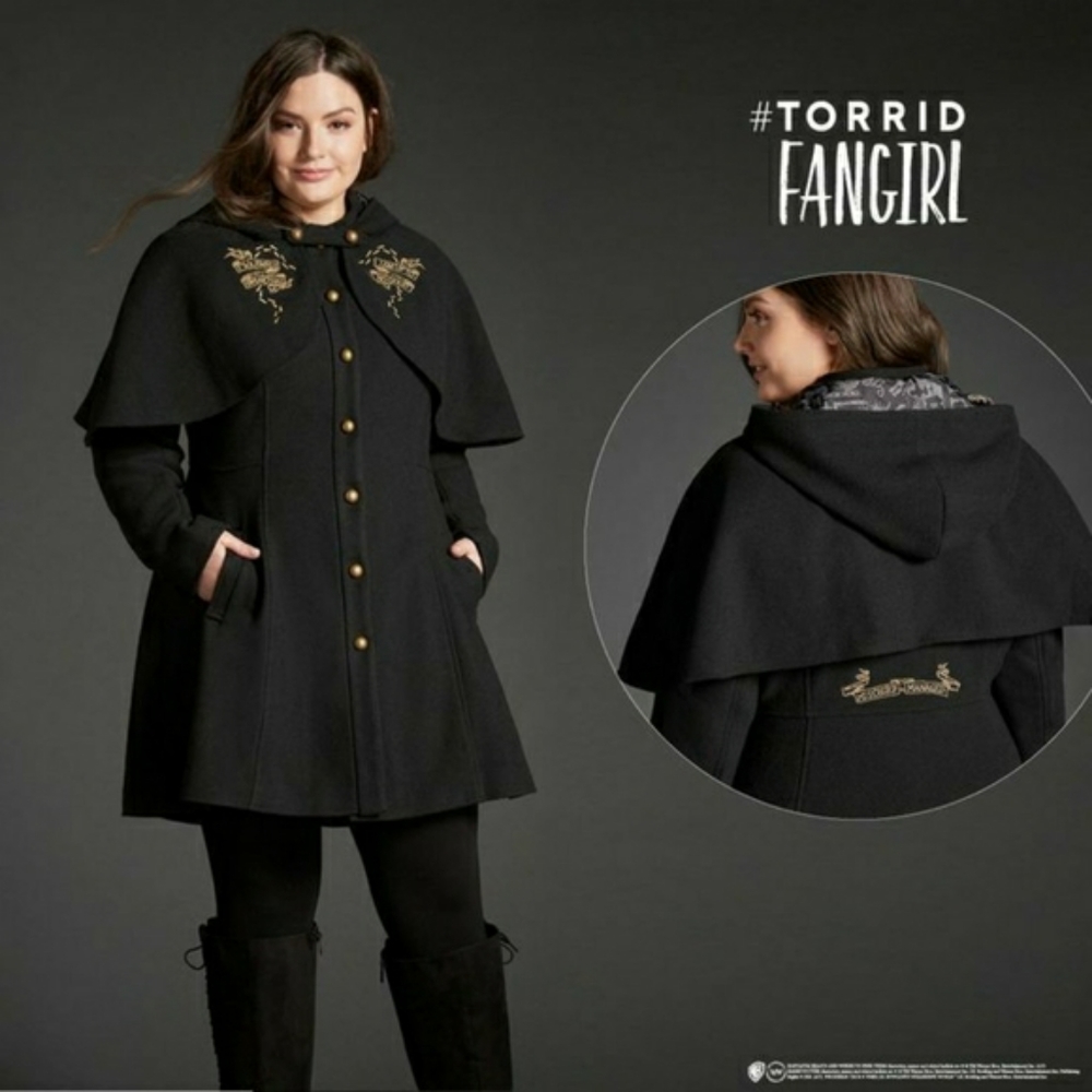 Torrid Harry Potter capelet coat size 3
